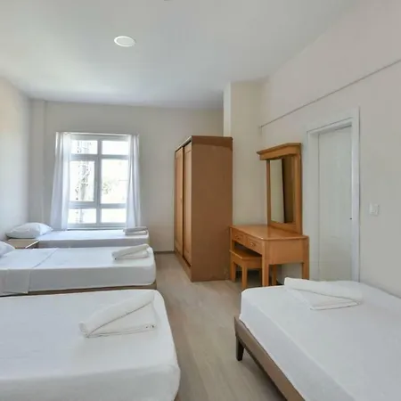 Koeprue Otel *